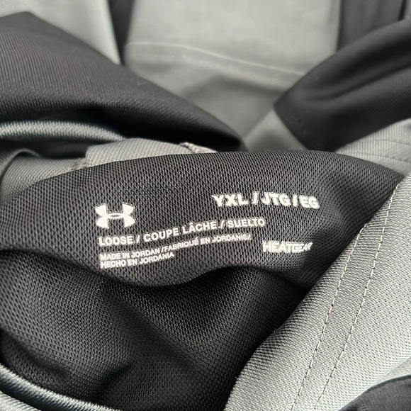 Under Armour Youth Long Sleeve Top - Picture 3 of 3